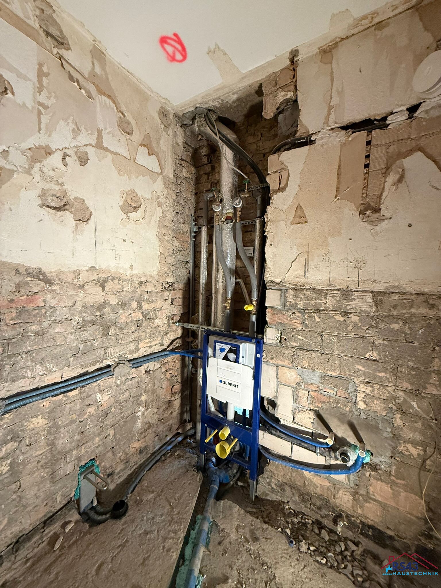WASSERLEITUNG VERLEGEN